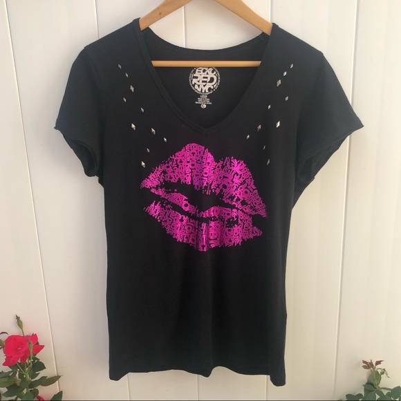 Ecko Unlimited Tops - Ecko Red - Black Lip Design T-Shirt Large